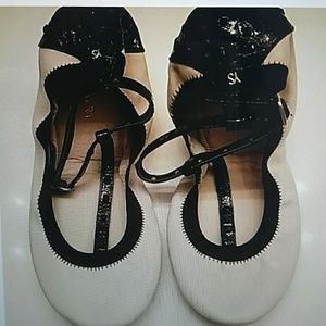 YOSI SAMRA T-STRAP BALLET FLATS